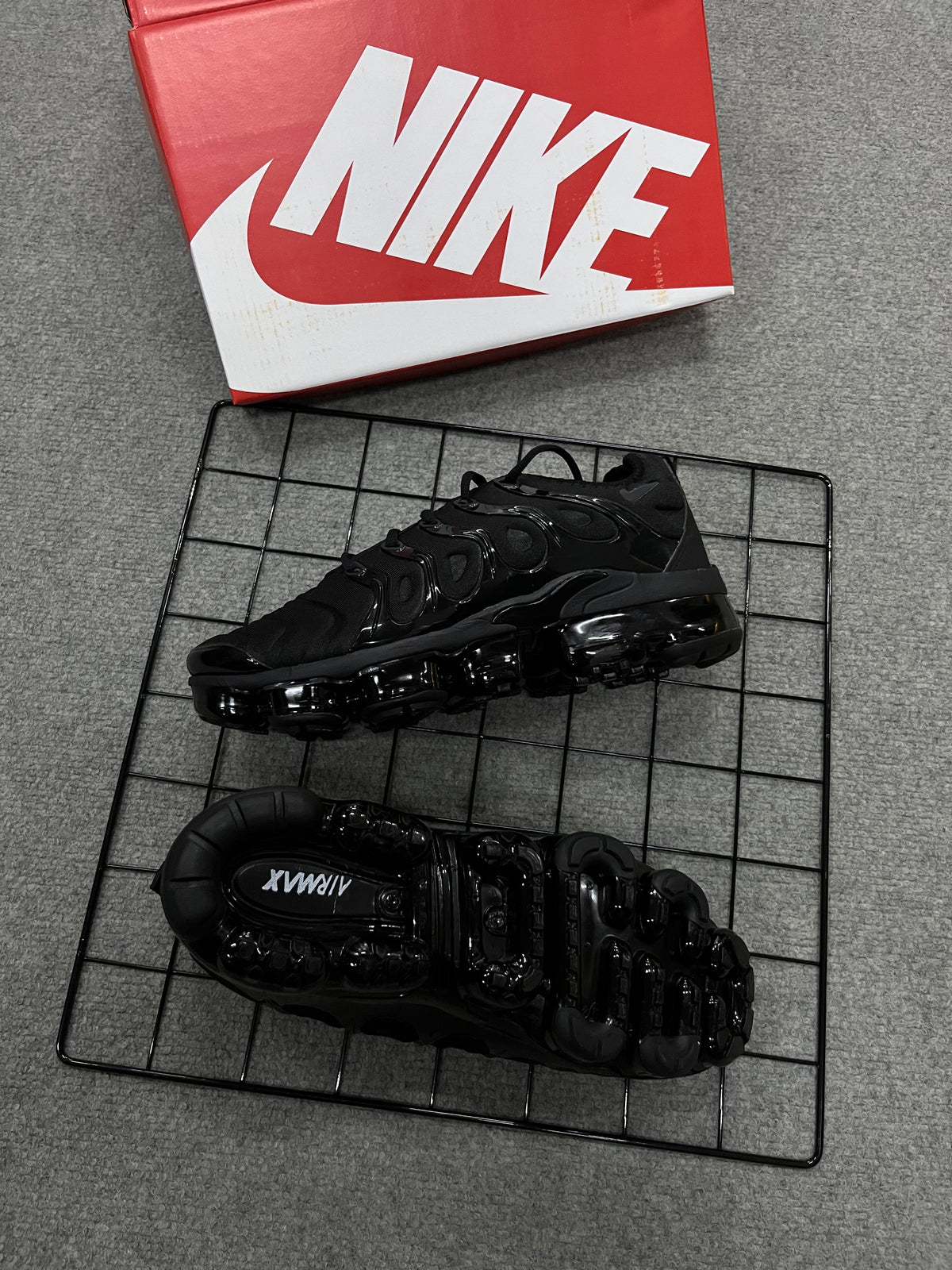 TÊNIS VAPOR MAX PLUS