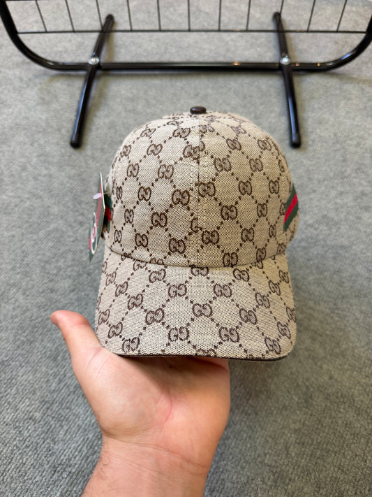 BONÉ GUCCI
