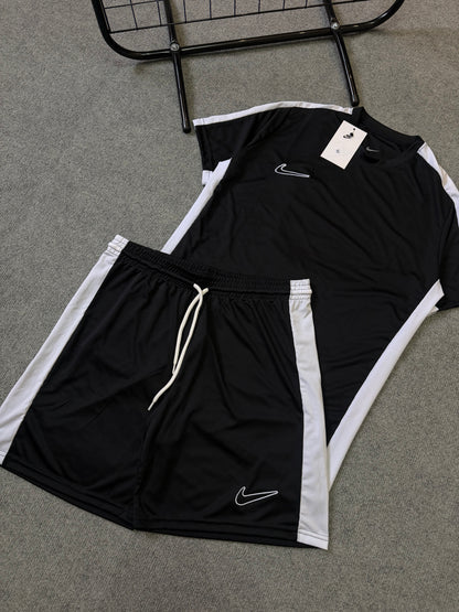 CONJUNTO NIKE ACADEMY