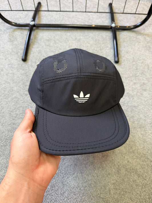 FIVE PANEL ADIDAS