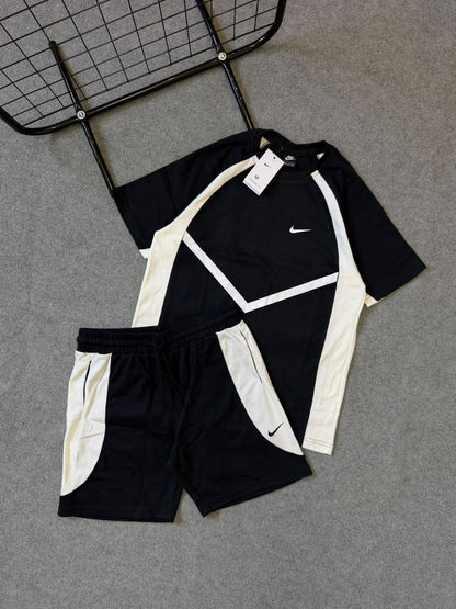 CONJUNTO NIKE TECH (SUEDINE)