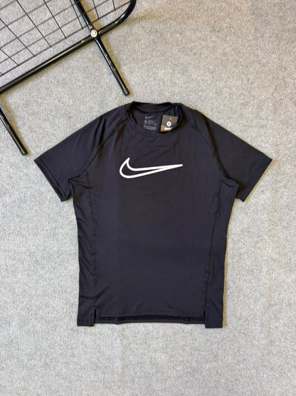 CAMISA NIKE PRO COMPRENSSÃO